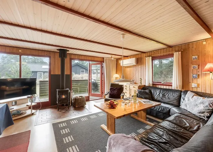 Prázdninový dům Samine - 1-2km From The Sea By Interhome